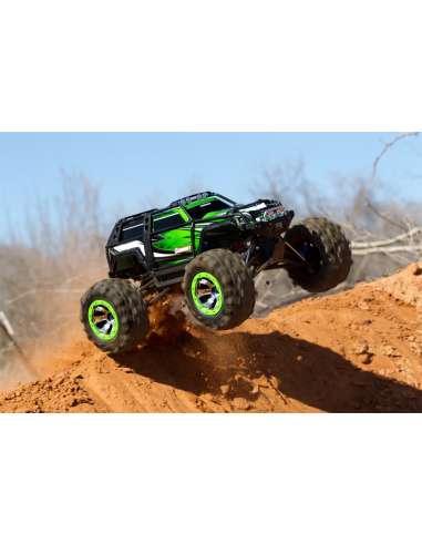 Traxxas Summit 1/8 TQI Violeta.