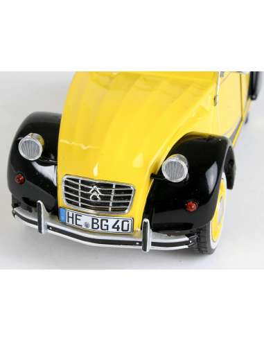 Maqueta 1/24 Citroen 2Cv Charleston