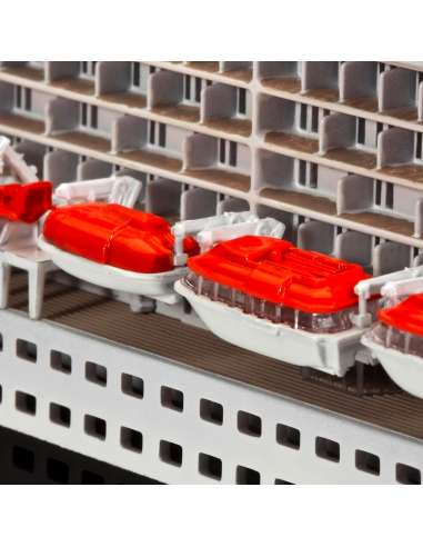 Maqueta Ocean Liner Queen Mary 2 1/700 