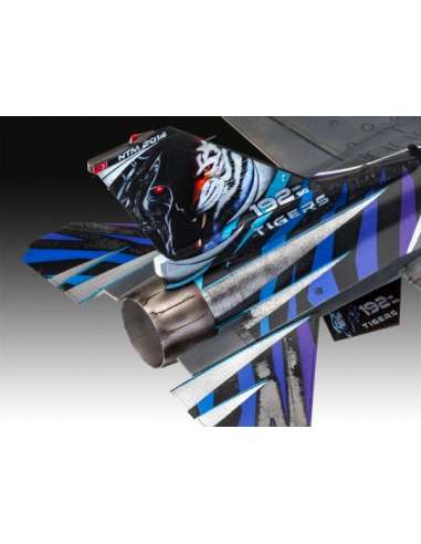 Maqueta Avion Lockheed Martin F-16D 1/72