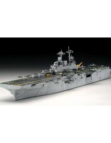 Maqueta Barco Us Navy Assaul Wasp 1/700