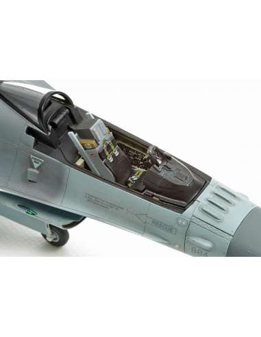 Maqueta 1:72 Avion F16CJ Falcon US