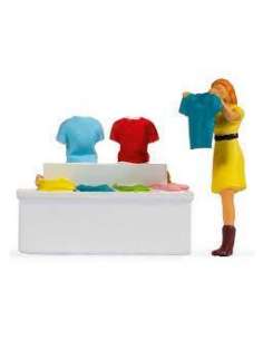 Tiny Scenes Compra de Ropa... 2