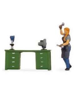 Tiny Scenes En El Trabajo... 2