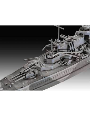 Maqueta ModelSet Barco Gneisenau 1/1200.
