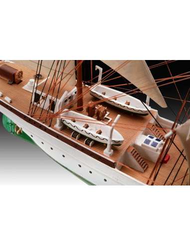 Maqueta ModelSet Barco Velero Gorch Fock