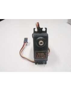 Servo Futaba FP-S 9450... 2